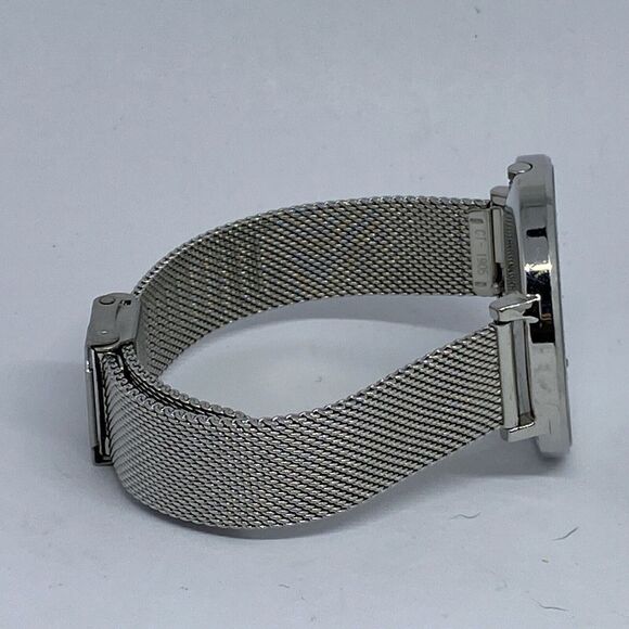 Skagen SKW2691 Women's Silver Stainless Steel Analog Dial Quartz Watch EY887 - Picture 12 of 12